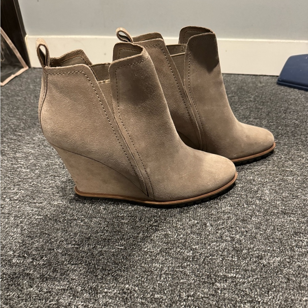 Dolce Vita wedge booties